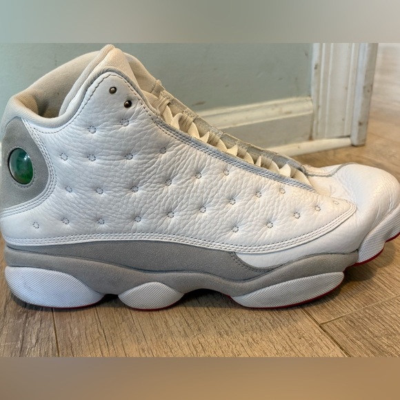 Nike Air Jordan 13 Retro Wolf Grey Men’s 12 - Picture 6 of 16